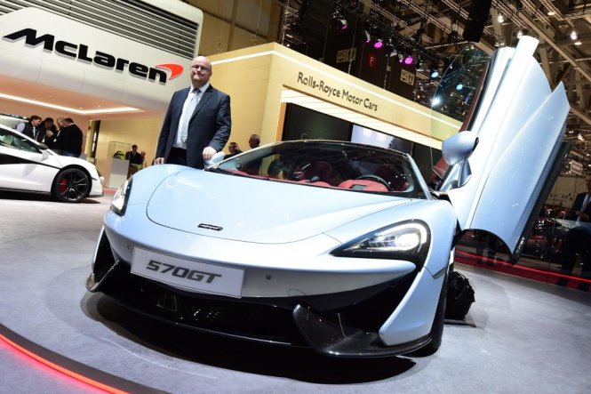 Siêu xế McLaren 570GT - Ảnh: Auto Express