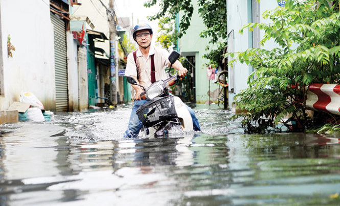 Dù đã đầu tư nhiều công trình nhưng ngập nước vẫn là 