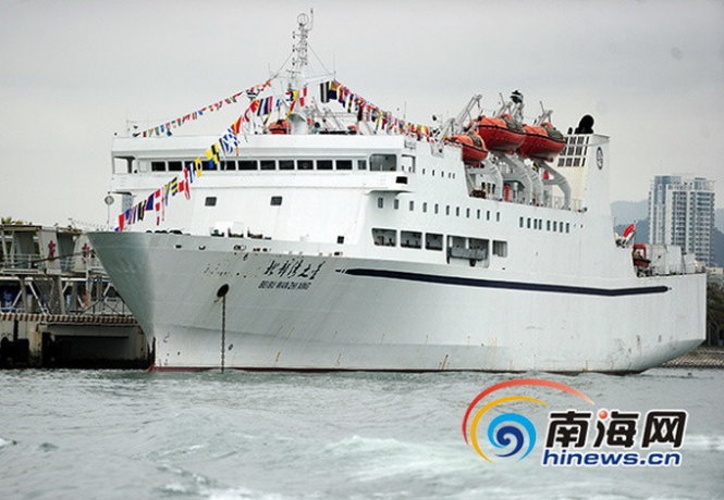 Trung Quốc đưa tàu 