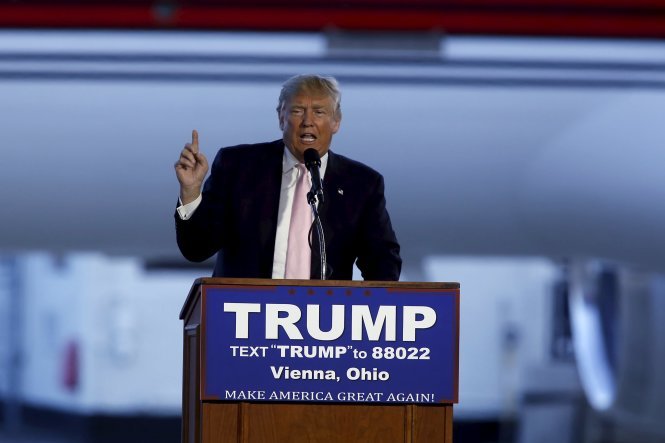 Tỉ phú Trump vận động chiến dịch tranh cử tại bang Ohio - Ảnh: Reuters
