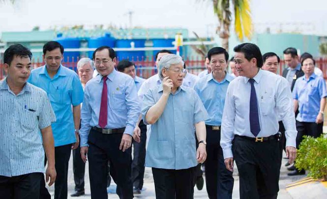 Tổng Bí thư Nguyễn Phú Trọng thăm Nhà máy Thành Thành Công, Công ty Cổ phần Xuất nhập khẩu Bến Tre (Betrimex) - Ảnh: CTV