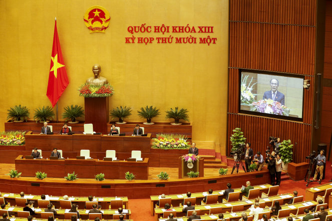 Chủ tịch Quốc hội Nguyễn Sinh Hùng phát biểu trong phiên họp - Ảnh: Việt Dũng