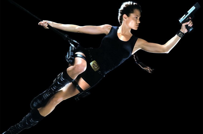 Lara Croft từng giúp Angelina Jolie khẳng định hình tượng đả nữ - Ảnh: IMDB
