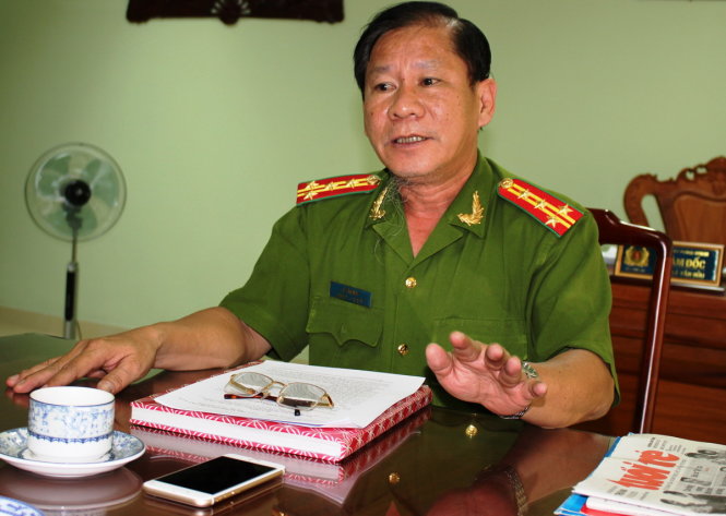 Đại tá Lê Tấn Bửu - giám đốc Cảnh sát PCCC TP.HCM - Ảnh: Hoàng Lộc