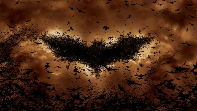 Cảnh mở đầu ấn tượng của phim Batman Begins. Ảnh Warner Bros.jpg