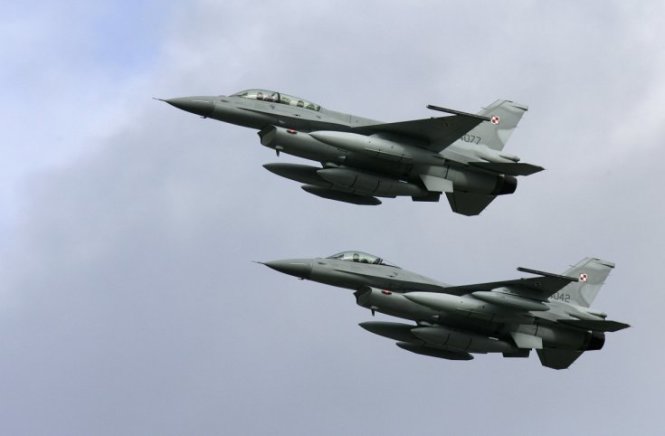 Các máy bay chiến đấu F-16 của Bỉ sẽ trở lại chiến dịch không kích chống IS sau loạt tấn công khủng bố tại Brussels - Ảnh: Reuters