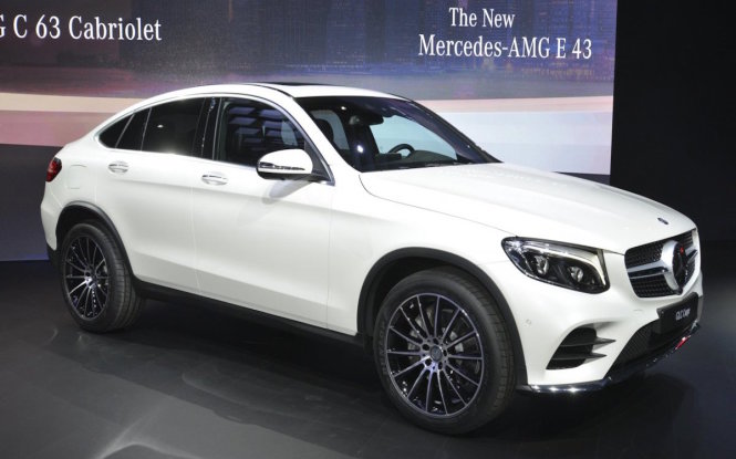 Ngoài ra, hãng xe Đức Mercedes còn gây chú ý bởi chiếc SUV AMG GLC43 hoàn toàn mới - Ảnh: BI
