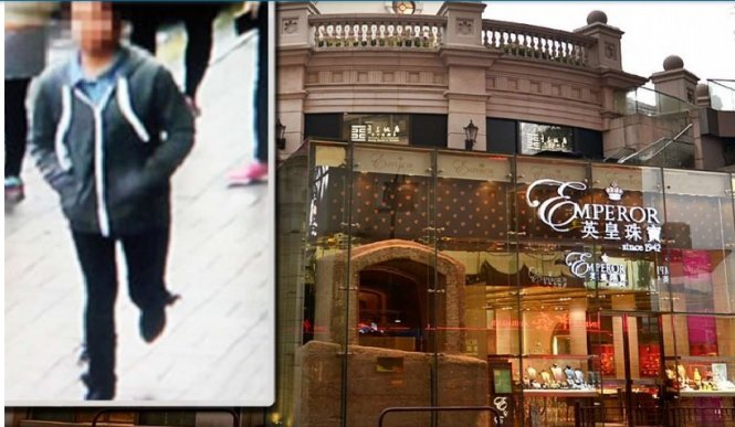 Bé gái 12 tuổi người Trung Quốc (trái) đã tham gia vụ trộm dây chuyền kim cương trị giá gần 4,7 triệu USD ở cửa hàng Emperor, Hong Kong - Ảnh: scmp
