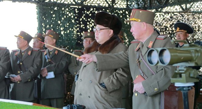 Nhà lãnh đạo CHDCND Triều Tiên Kim Jong Un vừa thị sát cuộc thử nghiệm hệ thống chống tên lửa mới - Ảnh: Reuters