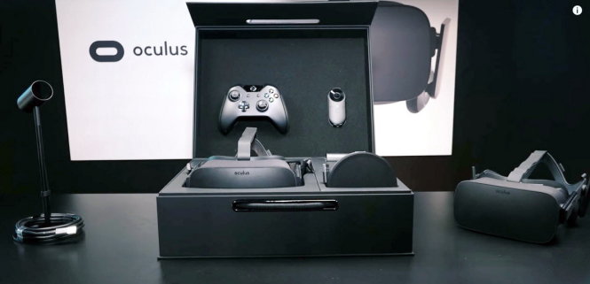 Bộ thiết bị VR Oculus Rift gồm kính đeo, tay cầm điều khiển, cảm biến ghi nhận chuyển động...- Ảnh: Wired