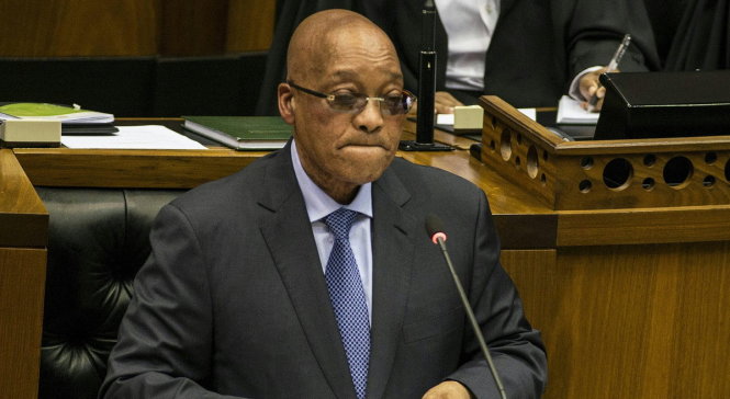 Tổng thống Nam Phi, ông Jacob Zuma dù thoát nguy cơ bị luận tội nhưng xem ra chặng đường phía trước vẫn còn nhiều sóng gió - Ảnh: AFP