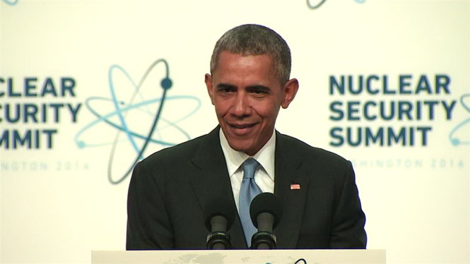 Tổng thống Obama phát biểu tại ĐH Luật Chicago - Ảnh: Reuters