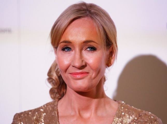 Tác giả J.K. Rowling trong một chương trình gây quỹ từ thiện cho trẻ em ở London, Anh quốc, tháng 9-2013 - Ảnh; Reuters