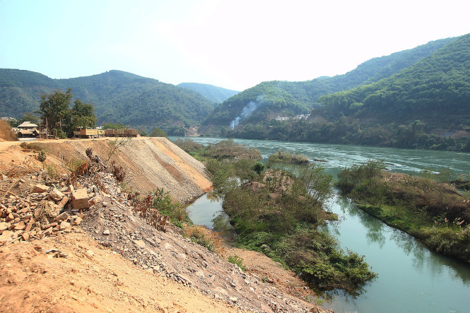 Thượng nguồn sông Mekong ở khu vực thủy điện Cảm Lãm mà Trung Quốc đang xây dựng - Ảnh: Nguyễn Khánh