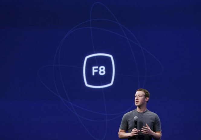 Nhà sáng lập kiêm tổng giám đốc điều hành Facebook Mark Zuckerberg đang trình bày tại hội nghị F-8 ở California - Ảnh:Reuters