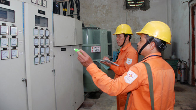 Dù hạn hán nhưng năm nay EVN khẳng định không thiếu điện, không cắt điện luân phiên và sẽ nâng cao chất lượng điện - Ảnh Việt Hà