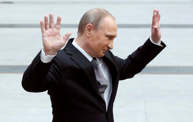 Tổng thống Putin trong cuộc gặp với nhà báo sau buổi giao lưu trực tuyến với người dân Nga ngày 14-4 - Ảnh: Reuters