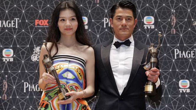 Quách Phú Thành và Xuân Hạ (Jessie Li) đoạt giải nam và nữ diễn viên chính xuất sắc nhờ Đạp tuyết tầm mai - Ảnh: T.L.