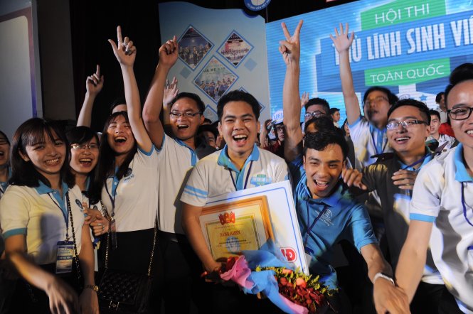 Sinh viên Đào Việt Bách (Hà Nội) đoạt giải nhất Vòng chung kết Hội thi thủ lĩnh sinh viên toàn quốc lần thứ nhất năm 2016 - Tự Trung