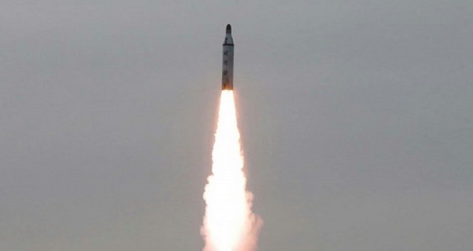 Hình ảnh một vụ phóng tên lửa của Triều Tiên do hãng thông tấn KCNA đăng tải