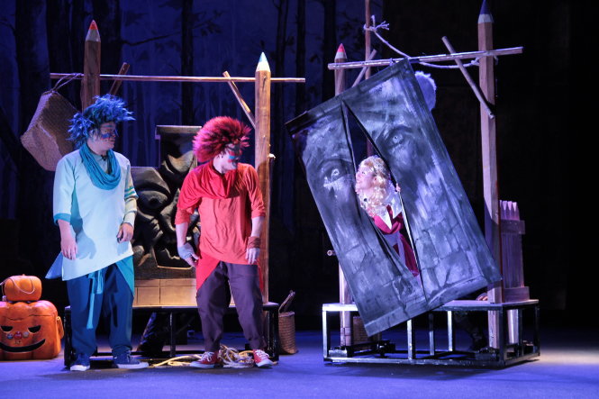 Trẻ em miền Trung sẽ được xem miễn phí vở kịch Ông ba bị của Nhà hát Tuổi Trẻ - Ảnh: NHTT