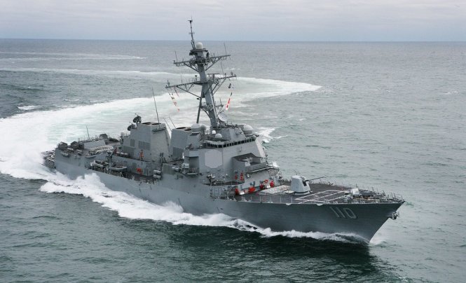 Tàu khu trục USS William P. Lawrence vừa thách thức Trung Quốc ở đá Chữ Thập - Ảnh: US Navy