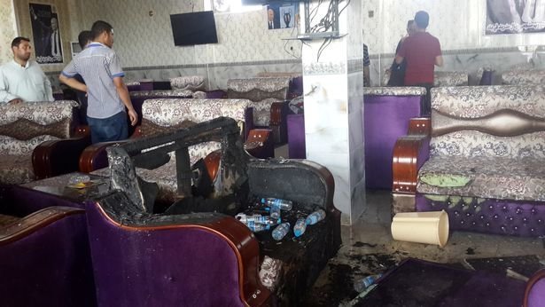 Quán cà phê Al Furat tại Balad, phía bắc thủ đô Baghdad, nơi xảy ra vụ tấn công - Ảnh: Mirror