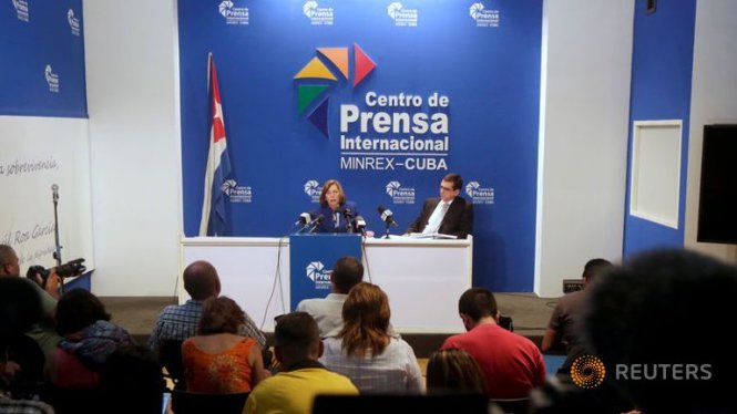 Bà Josefina Vidal, giám đốc bộ phận các vấn đề về Mỹ của Bộ ngoại giao Cuba trong cuộc họp báo ngày 16-5-2016 ở Havana - Ảnh:Reuters