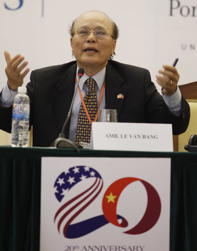 Nguyên thứ trưởng Bộ Ngoại giao và cựu đại sứ Việt Nam tại Mỹ Lê Bàng tại hội thảo kỷ niệm 20 năm quan hệ Việt - Mỹ ở Hà Nội đầu năm 2015 - Ảnh: Ng.Khánh