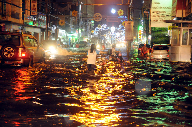 Gần đây,  tình trạng ngập ở trung tâm TP Biên Hòa thường xuyên diễn ra