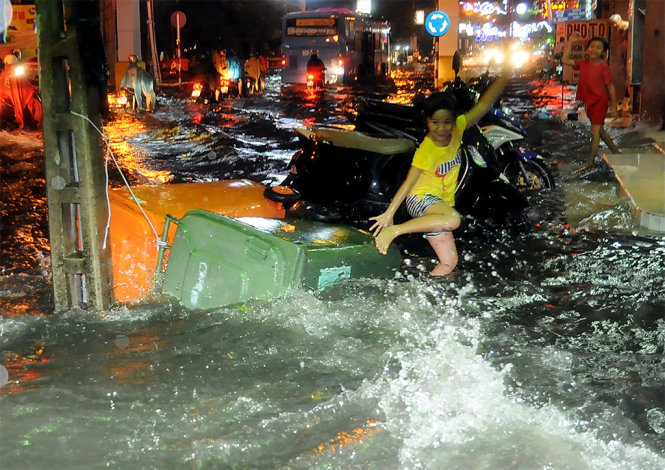 Gần đây,  tình trạng ngập ở trung tâm TP Biên Hòa thường xuyên diễn ra