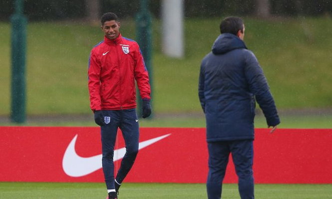 Marcus Rashford tập luyện chăm chỉ chuẩn bị trận ra mắt tuyển Anh - Ảnh: The Guardian