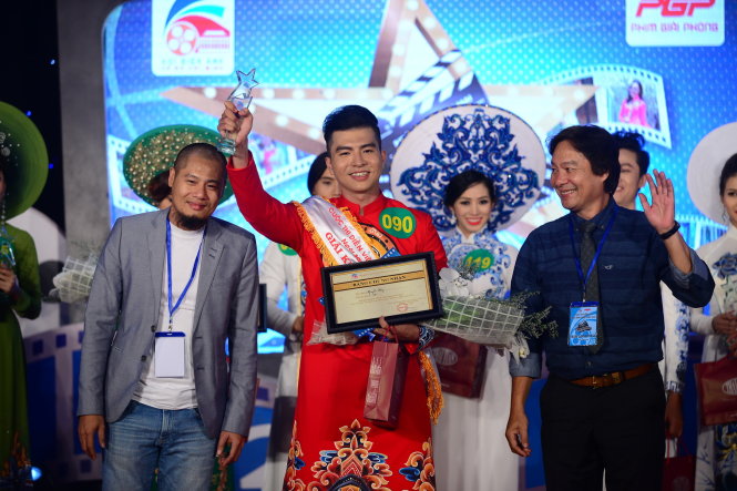Nguyễn Huy đoạt giải thí sinh có hình thể đẹp nhất cuộc thi - Ảnh: QUANG ĐỊNH
