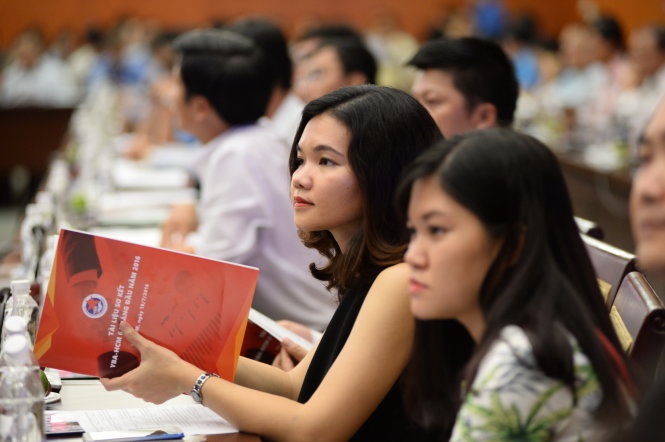 Các đại biểu trẻ tại buổi gặp gỡ, đối thoại với doanh nhân trẻ, cá nhân khởi nghiệp do UBND TP.HCM tổ chức chiều 19-7 - Ảnh: Tự Trung