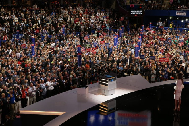 Bà Melania Trump phát biểu tại đại hội đảng Cộng hòa tối 18-7 - Ảnh: New York Times