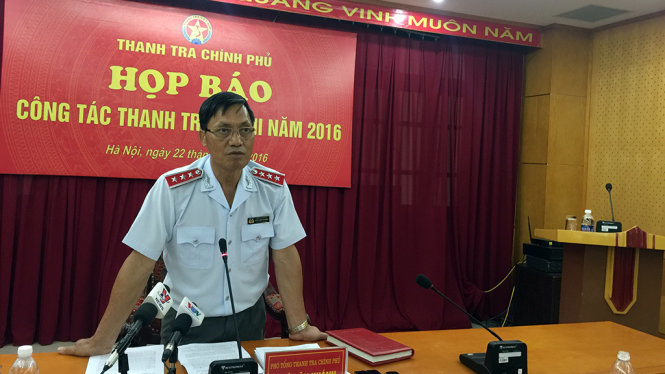 Ông Ngô Văn Khánh - phó tổng Thanh tra Chính phủ - trả lời tại buổi họp báo Ảnh: T.HOÀNG