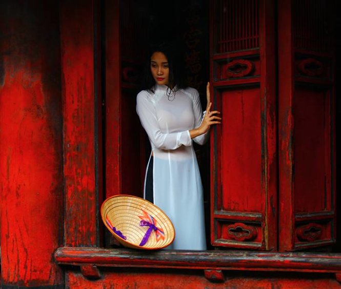 Áo dài Việt Nam trên trang của CLB Sille Sanat Sarayi