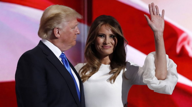 Vợ chồng ứng cử viên Tổng thống Mỹ  Donald Trump - Ảnh: Reuters