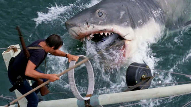 Jaws là tác phẩm kinh điển của đạo diễn Steven Spielberg - Ảnh Cắt từ video