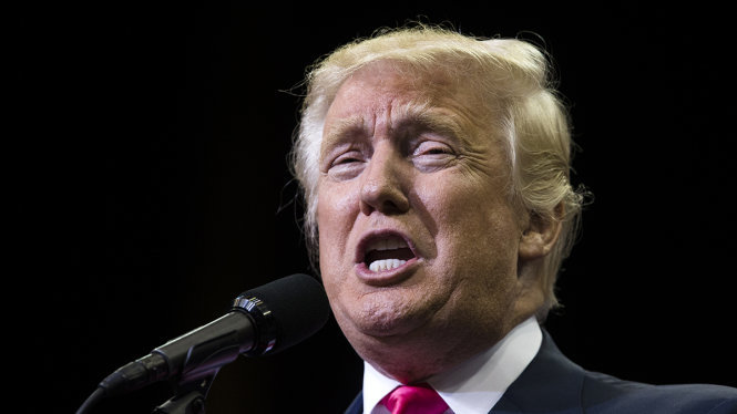 Ông Donald Trump đang tự làm khó mình với những phát ngôn bất cẩn - Ảnh: AFP