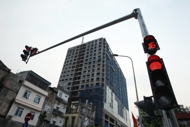 Tòa nhà xây sai phép 8b Lê Trực - Ảnh: Nguyễn Khánh