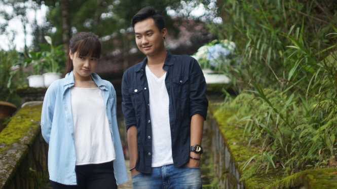 Nhã Phương (vai Lam) và Anh Tuấn (vai Huy) trong phim Zippo, mù tạt và em của 10 tập đầu -  Ảnh: VFC