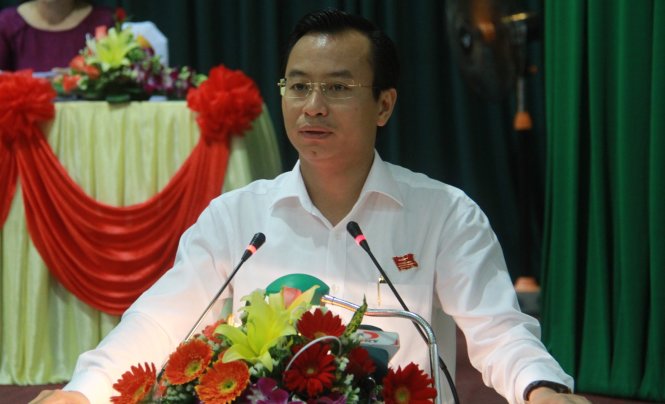 Ông Nguyễn Xuân Anh tại buổi tiếp xúc cử tri quận Hải Châu - Ảnh: HỮU KHÁ