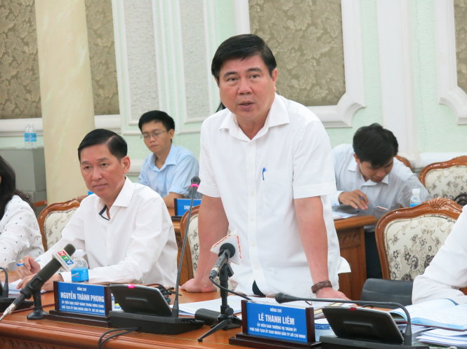 Ông Nguyễn Thành Phong phát biểu tại cuộc họp kinh tế xã hội ngày 29-8 - Ảnh: MAI HƯƠNG