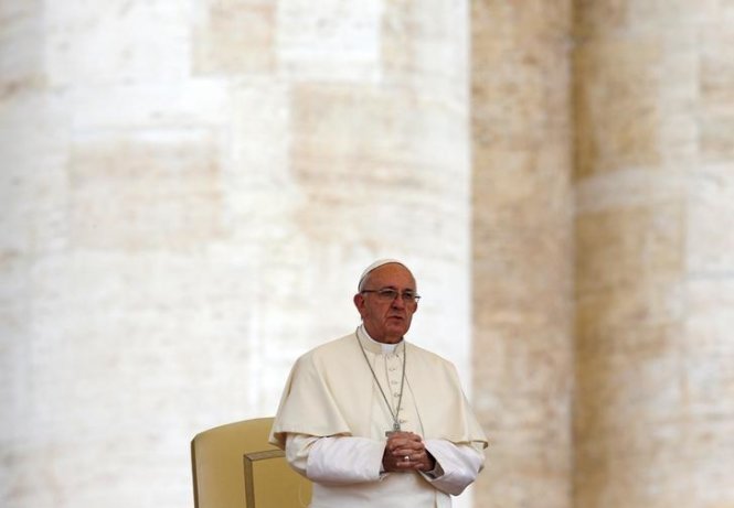 Giáo hoàng Francis chủ trì một buổi tiếp xúc hàng tuần tại Vatican ngày 31-8-2016 - Ảnh: Reuters
