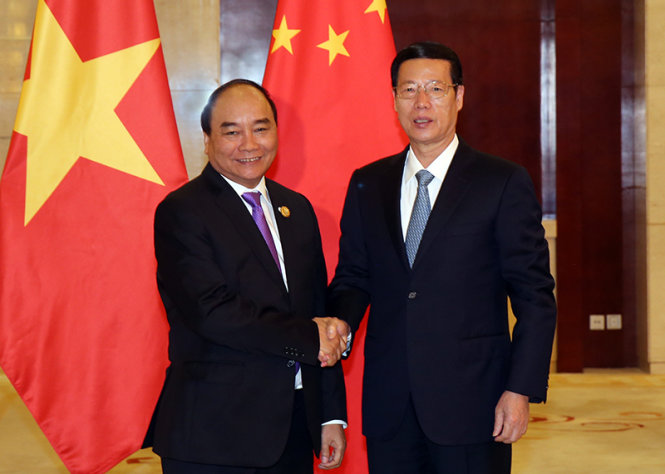 Thủ tướng Chính phủ Nguyễn Xuân Phúc và Phó Thủ tướng Quốc vụ viện nước CHND Trung Hoa Trương Cao Lệ. Ảnh: VGP
