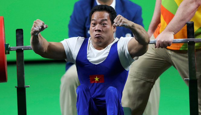Đô cử Lê Văn Công tại Paralympic Rio 2016 - Ảnh: REUTERS