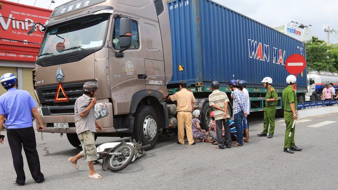 Hiện trường vụ tai nạn khiến cụ Lợi tử vong - Ảnh: T.TR.