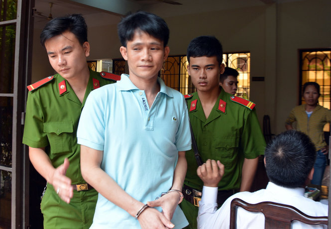 Bị cáo Nguyễn Minh Tâm tại tòa - Ảnh: ĐỨC TRONG
