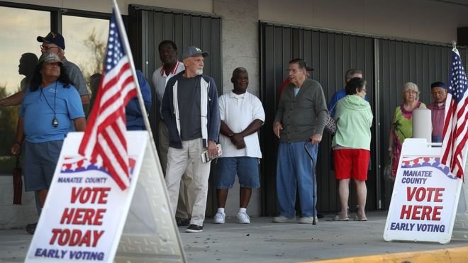 50 hạt tại bang chiến địa Florida mở cửa cho phép bầu cử sớm - Ảnh: AFP